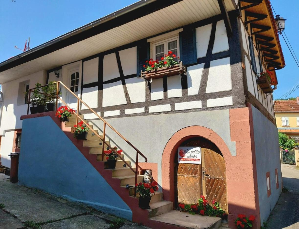 La Petite Maison De La Petite Vallee Rott Екстериор снимка